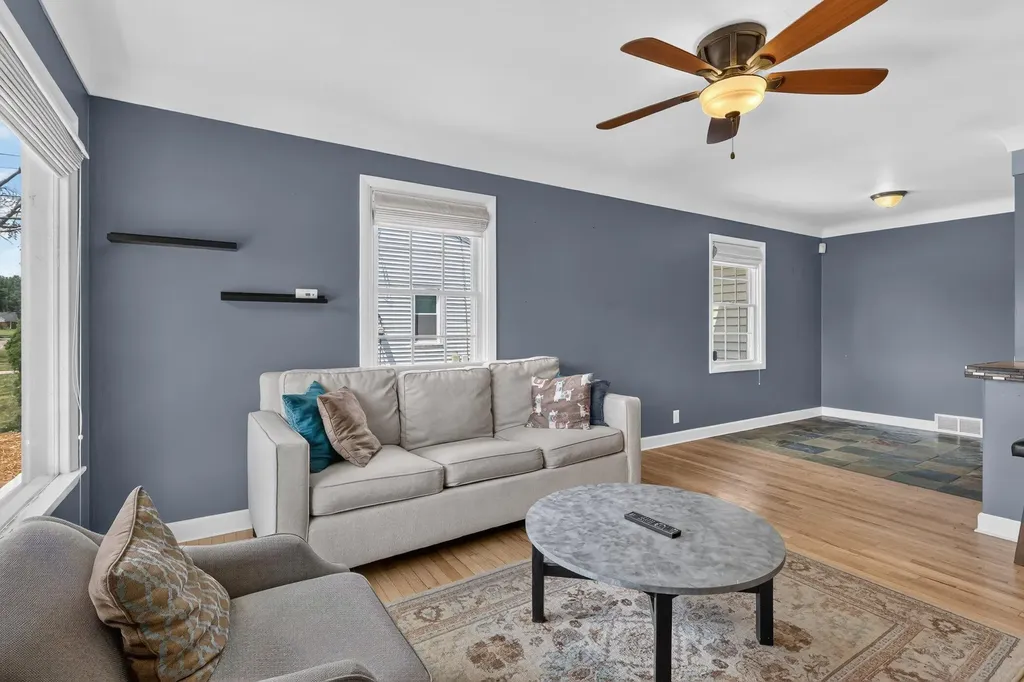 2117 Dorchester Avenue Kalamazoo City MI 49001