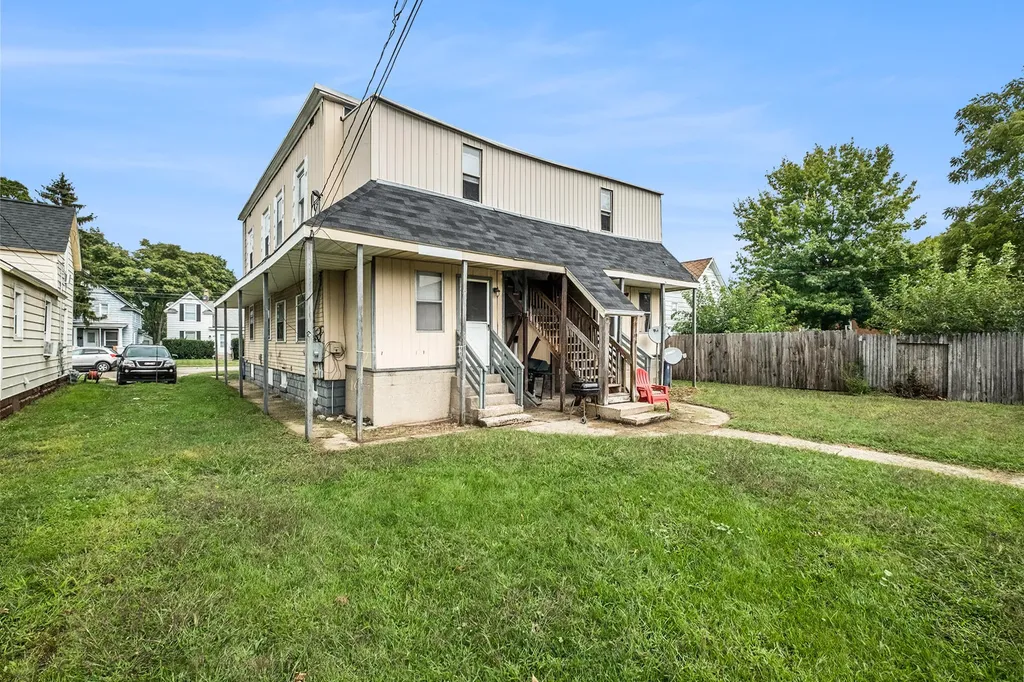 914 Courtney Street NW Grand Rapids City MI 49504