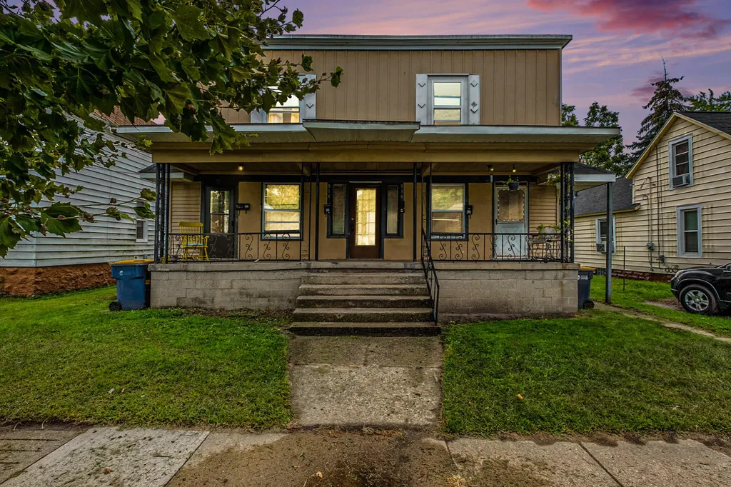 914 Courtney Street NW Grand Rapids City MI 49504
