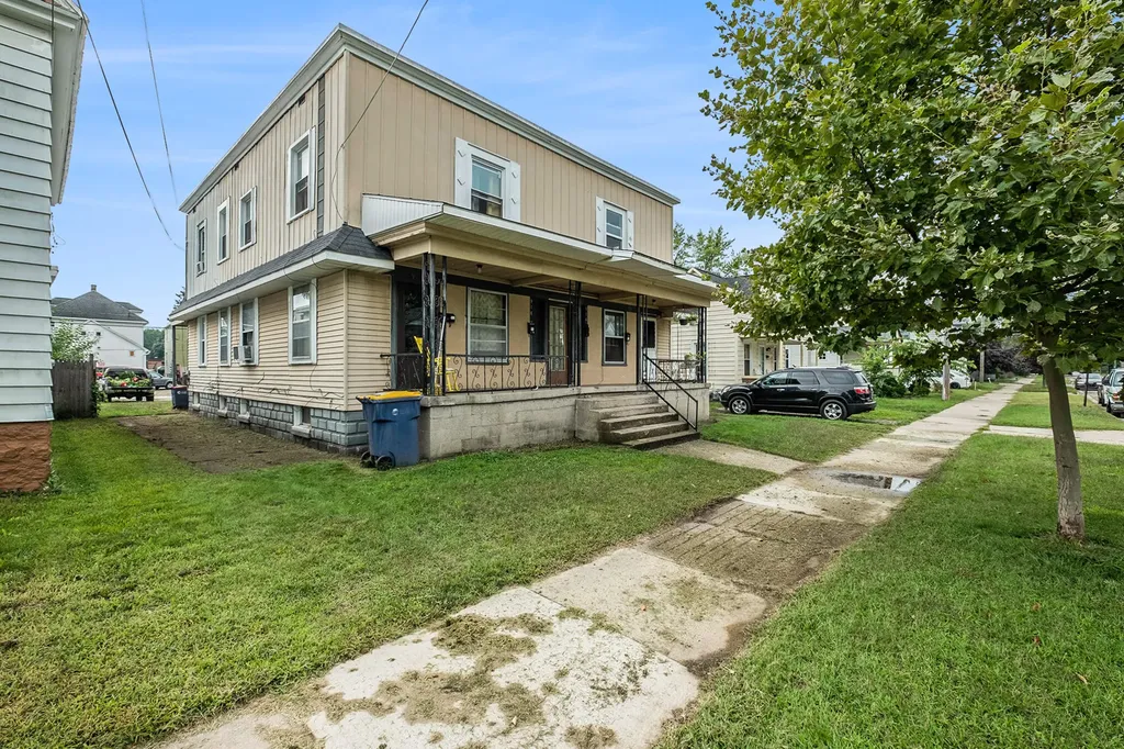 914 Courtney Street NW Grand Rapids City MI 49504