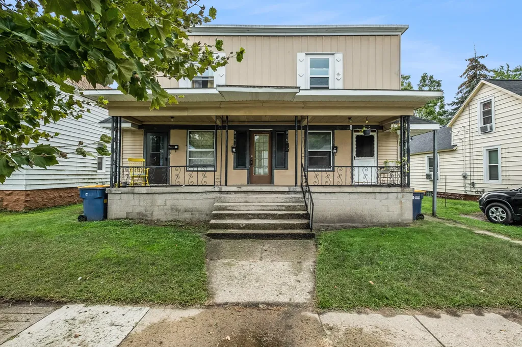 914 Courtney Street NW Grand Rapids City MI 49504