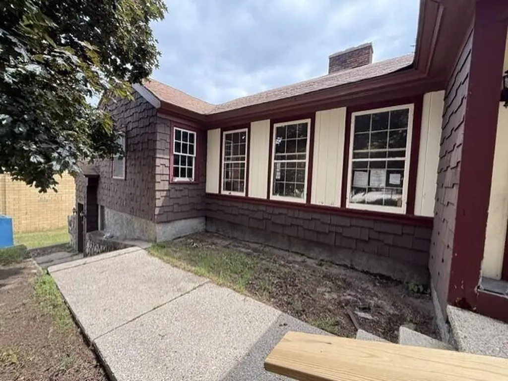 220 S State Street Hart City MI 49420