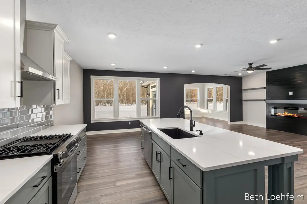 1885 Shaw Road Casnovia Township MI 49303