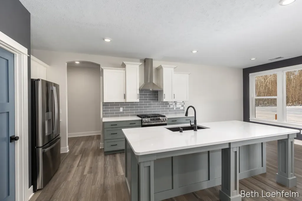 1885 Shaw Road Casnovia Township MI 49303