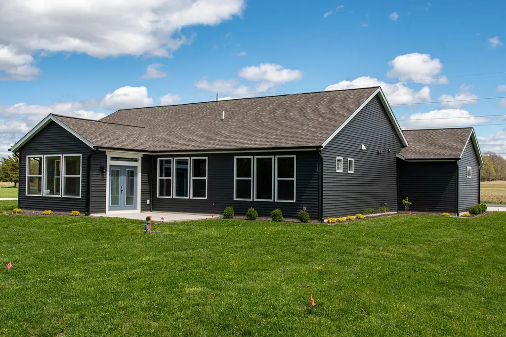 1885 Shaw Road Casnovia Township MI 49303