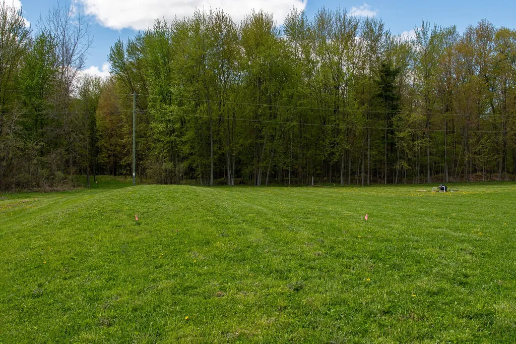 1885 Shaw Road Casnovia Township MI 49303
