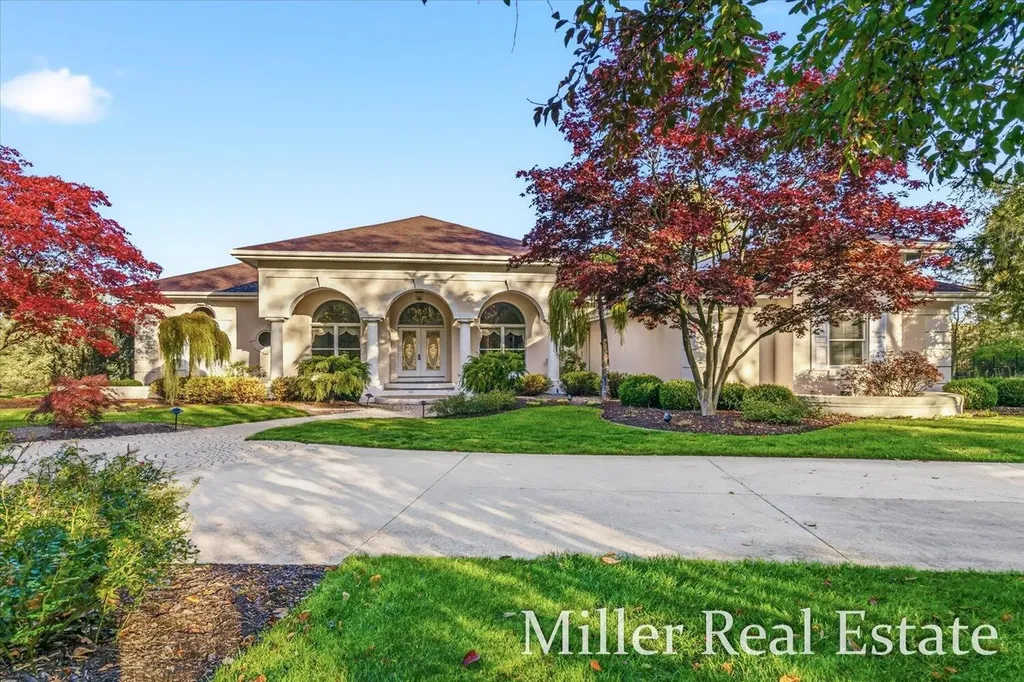 660 Indian Hills Drive Hastings Charter Township MI 49058