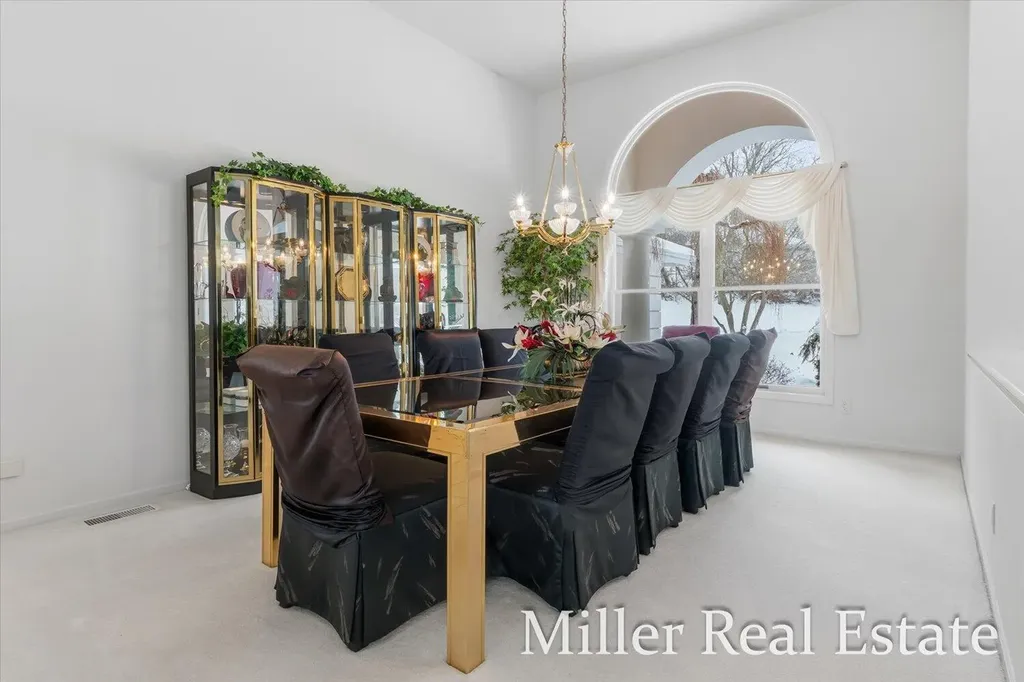 660 Indian Hills Drive Hastings Charter Township MI 49058