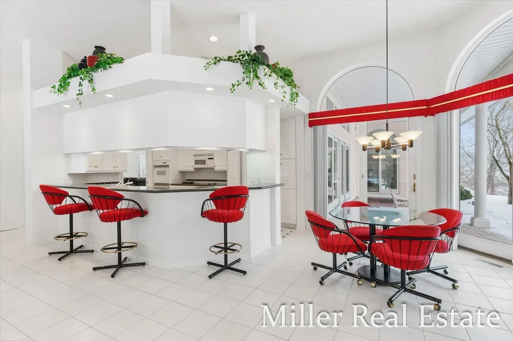 660 Indian Hills Drive Hastings Charter Township MI 49058