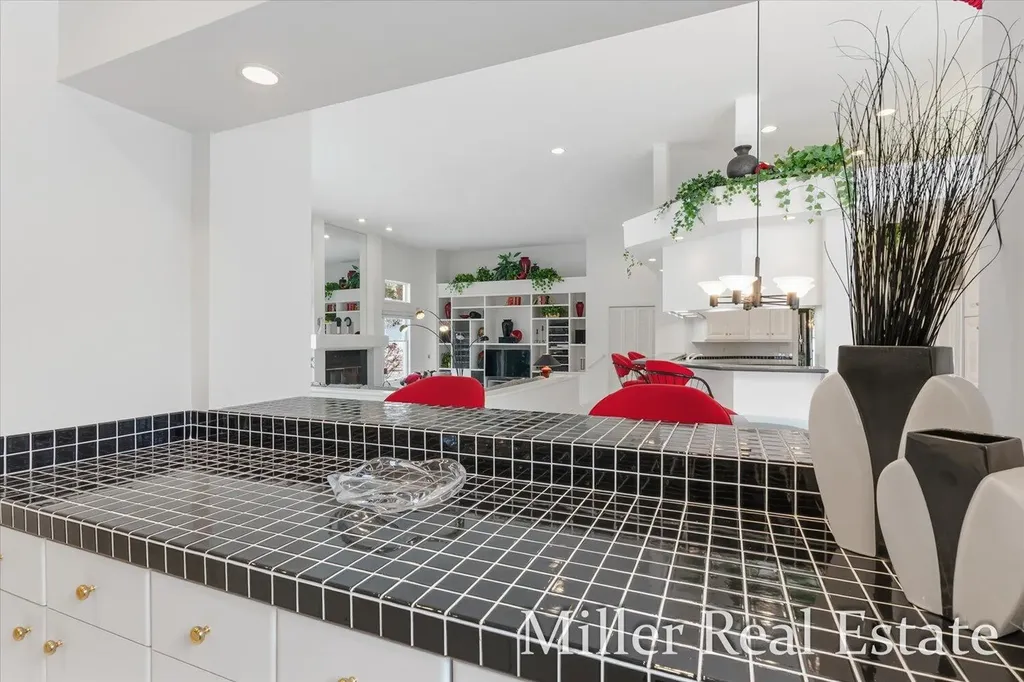 660 Indian Hills Drive Hastings Charter Township MI 49058