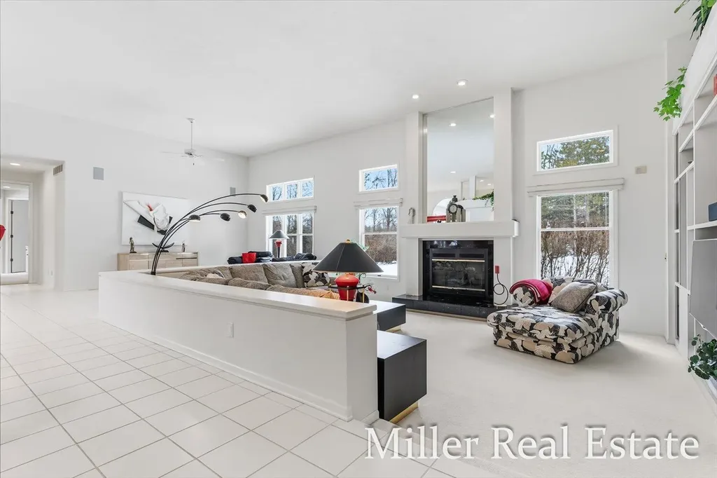 660 Indian Hills Drive Hastings Charter Township MI 49058