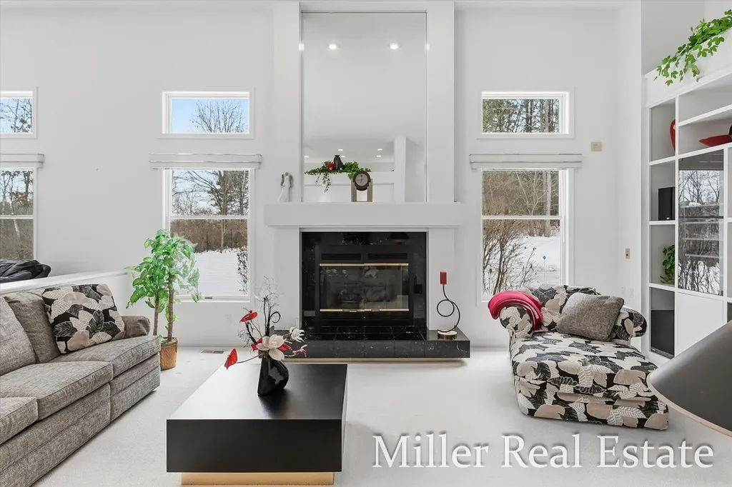 660 Indian Hills Drive Hastings Charter Township MI 49058