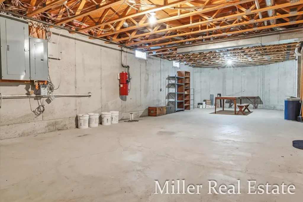 660 Indian Hills Drive Hastings Charter Township MI 49058