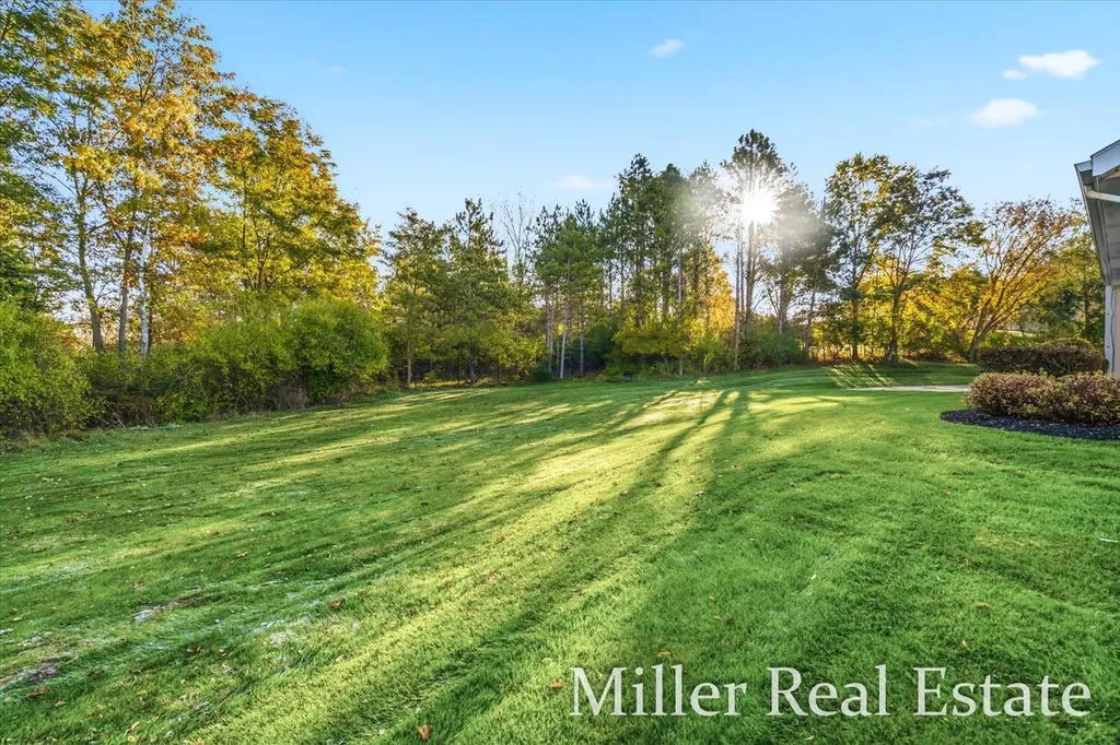660 Indian Hills Drive Hastings Charter Township MI 49058