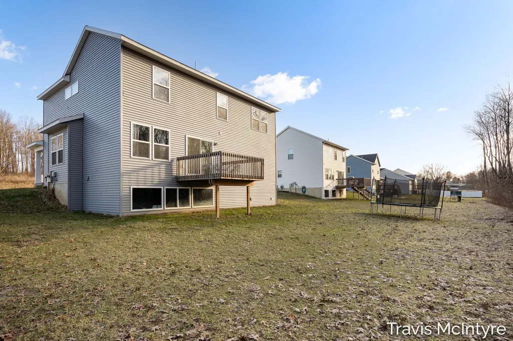446 Windchime Drive NE Plainfield Charter Township MI 49321