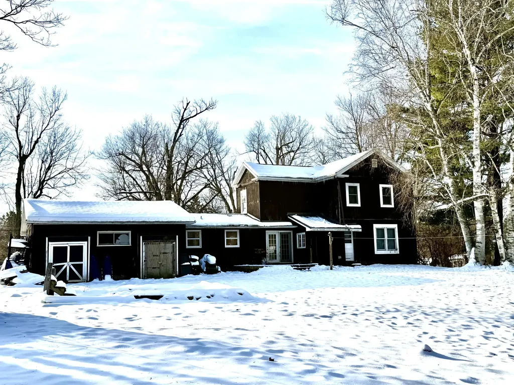236 W Main Street Vermontville Village MI 49096