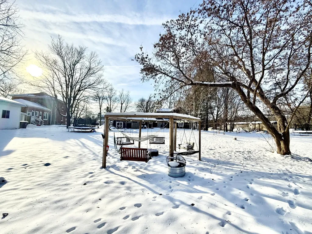 236 W Main Street Vermontville Village MI 49096