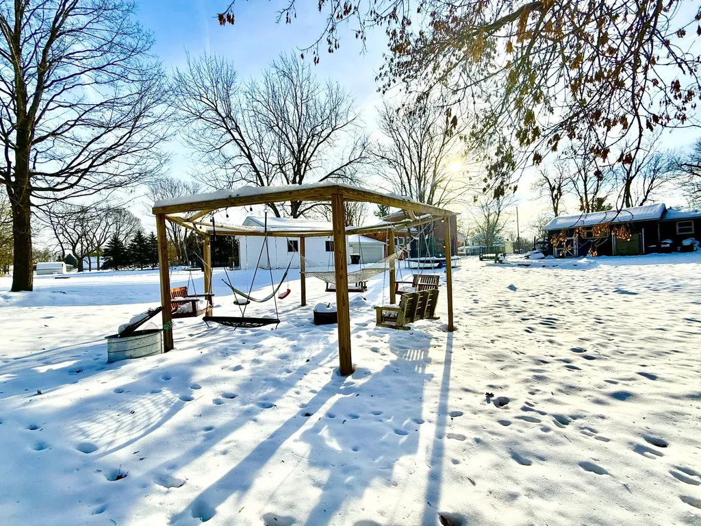 236 W Main Street Vermontville Village MI 49096