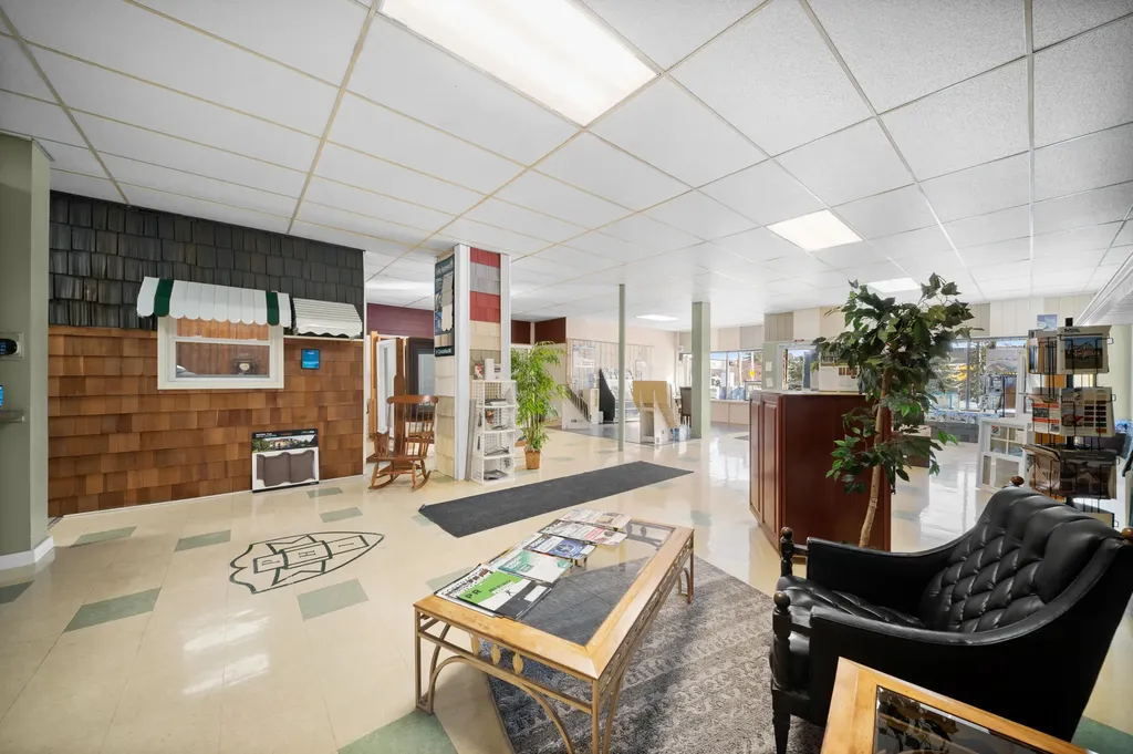 3955 W River Drive NE Plainfield Charter Township MI 49321