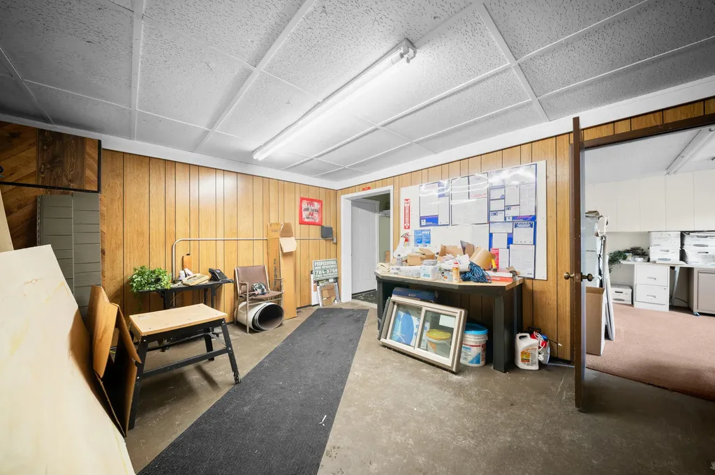 3955 W River Drive NE Plainfield Charter Township MI 49321