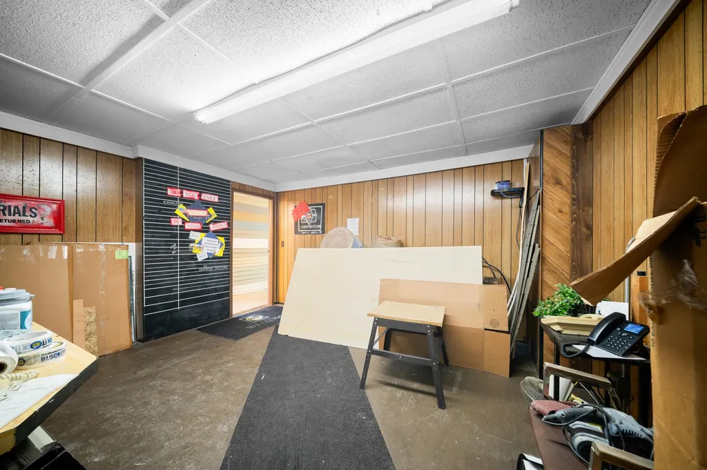 3955 W River Drive NE Plainfield Charter Township MI 49321