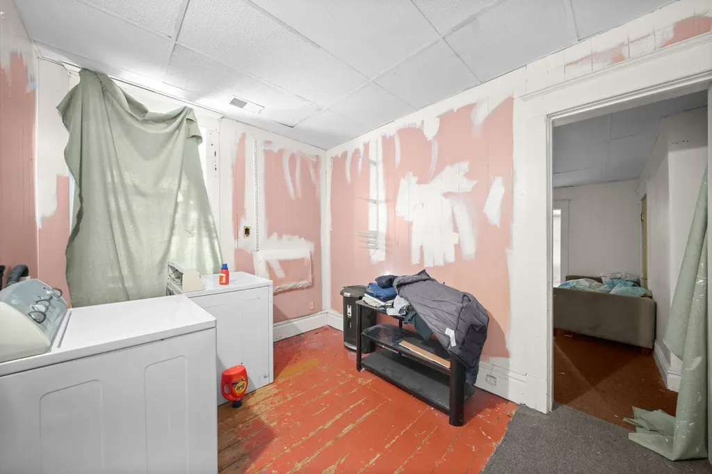 3955 W River Drive NE Plainfield Charter Township MI 49321