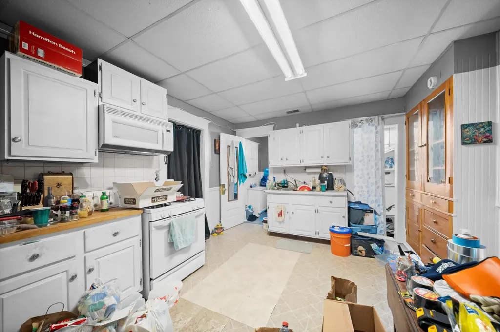 3955 W River Drive NE Plainfield Charter Township MI 49321