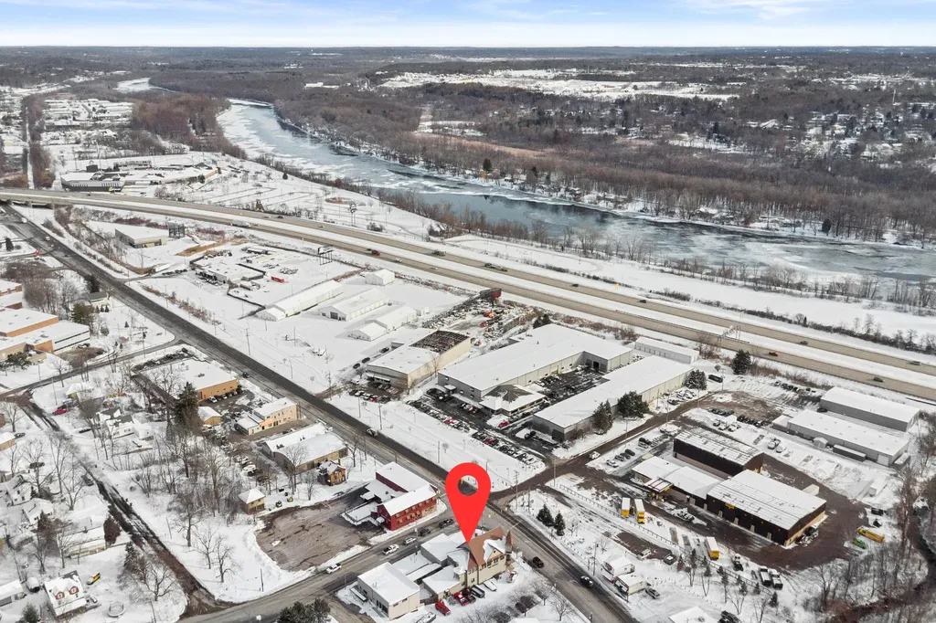3955 W River Drive NE Plainfield Charter Township MI 49321
