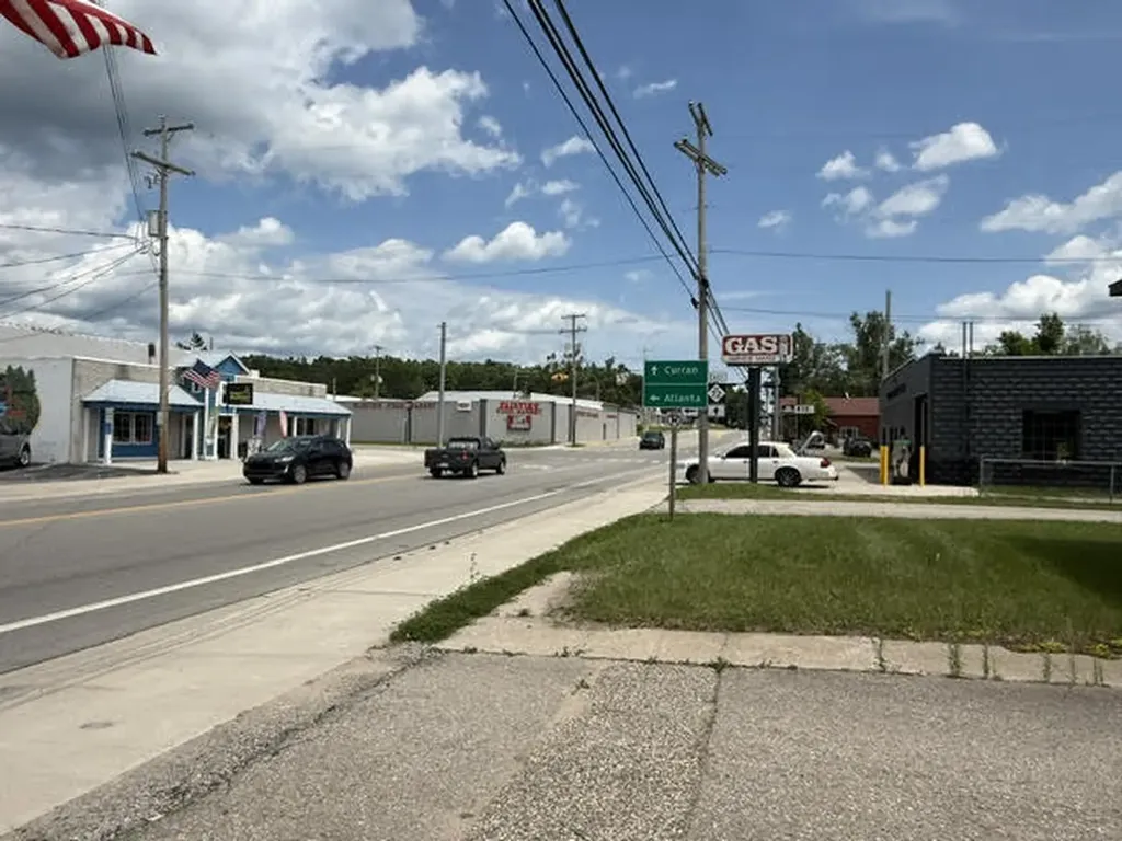 1984 E Miller Road Comins Township MI 48621