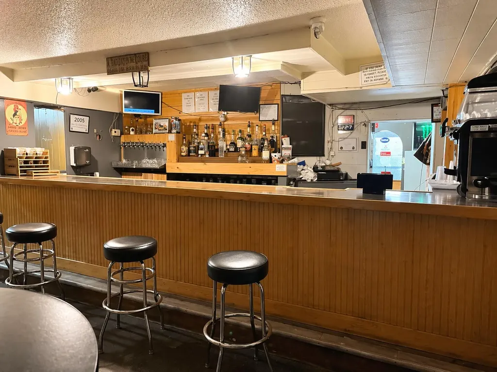 3680 Airline Highway Norton Shores City MI 49444