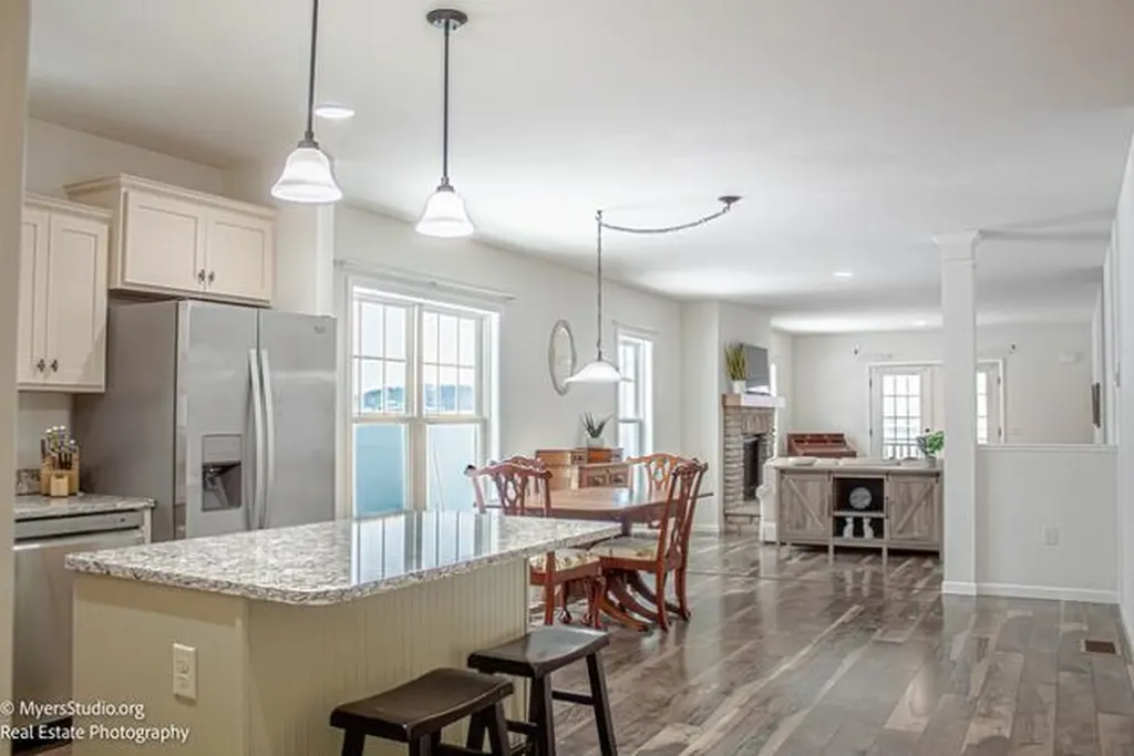 7177 Longview Court Hope Township MI 49046