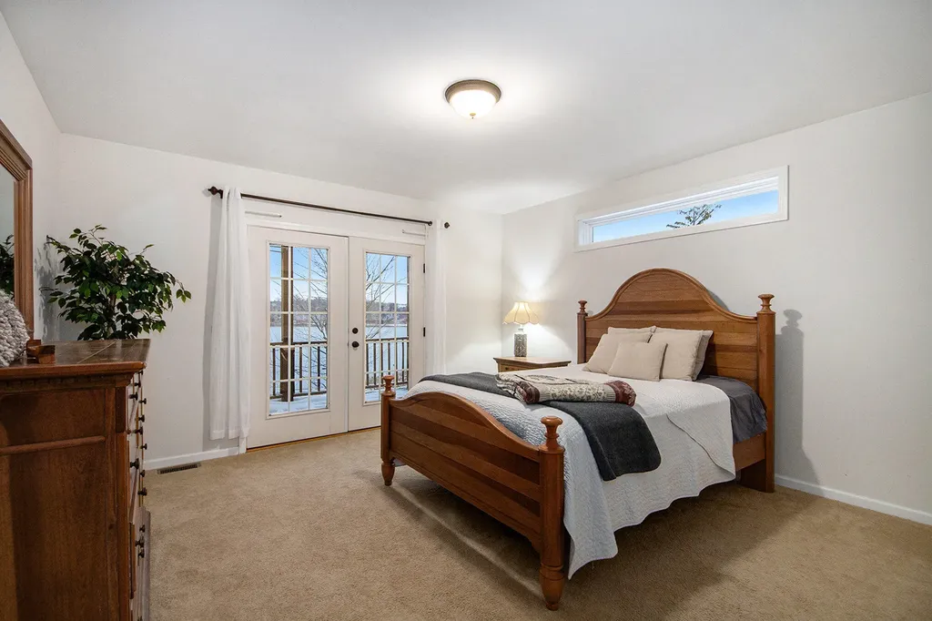 7177 Longview Court Hope Township MI 49046