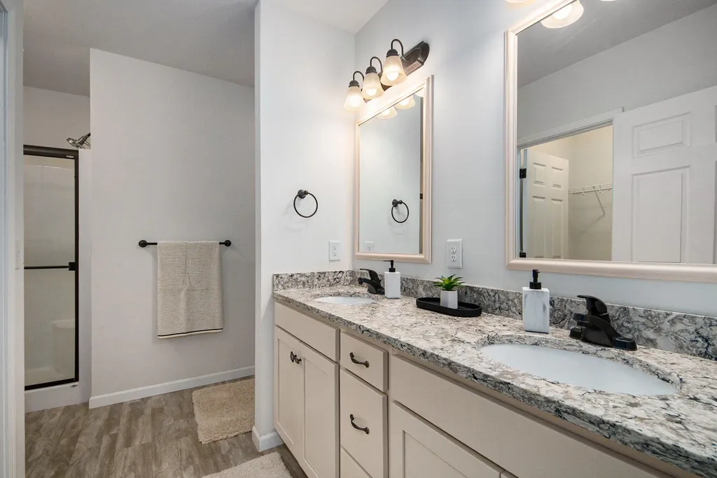 7177 Longview Court Hope Township MI 49046