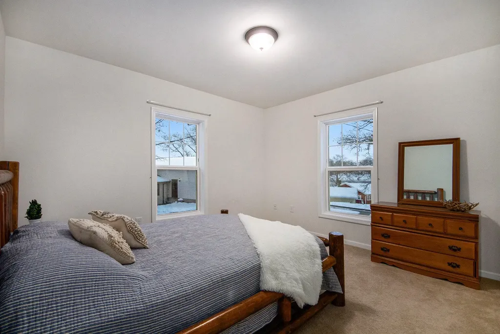 7177 Longview Court Hope Township MI 49046