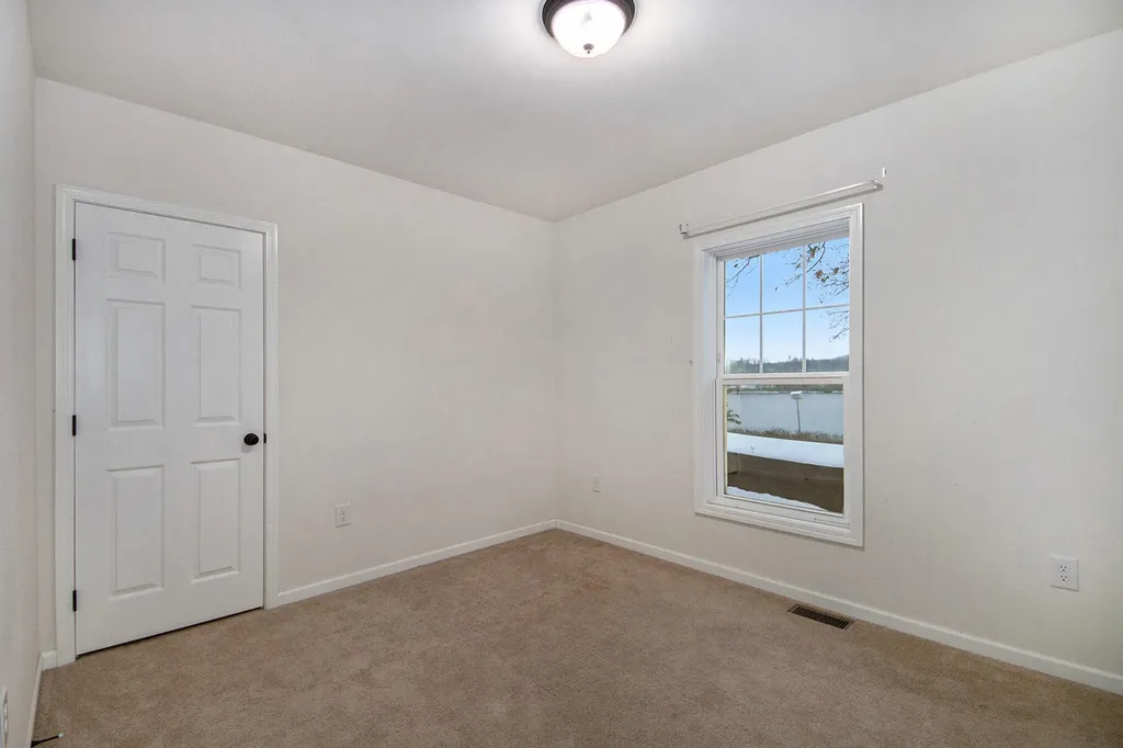 7177 Longview Court Hope Township MI 49046