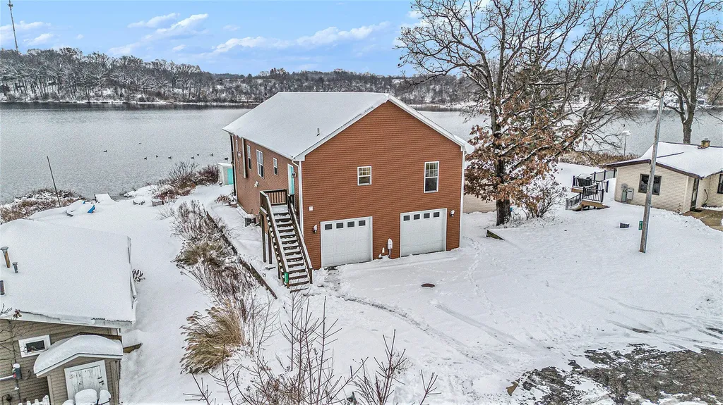 7177 Longview Court Hope Township MI 49046