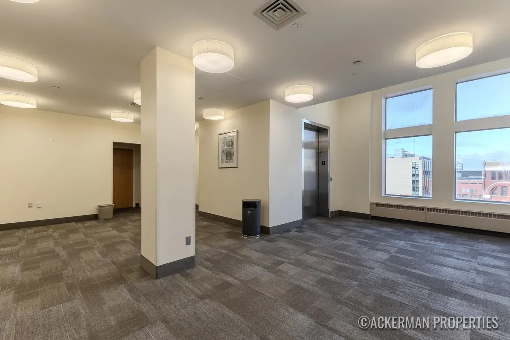25 Sheldon Avenue SE Grand Rapids City MI 49503