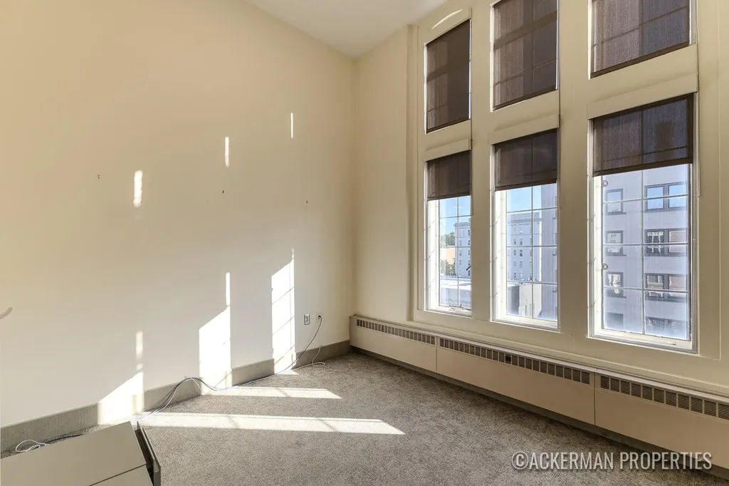 25 Sheldon Avenue SE Grand Rapids City MI 49503