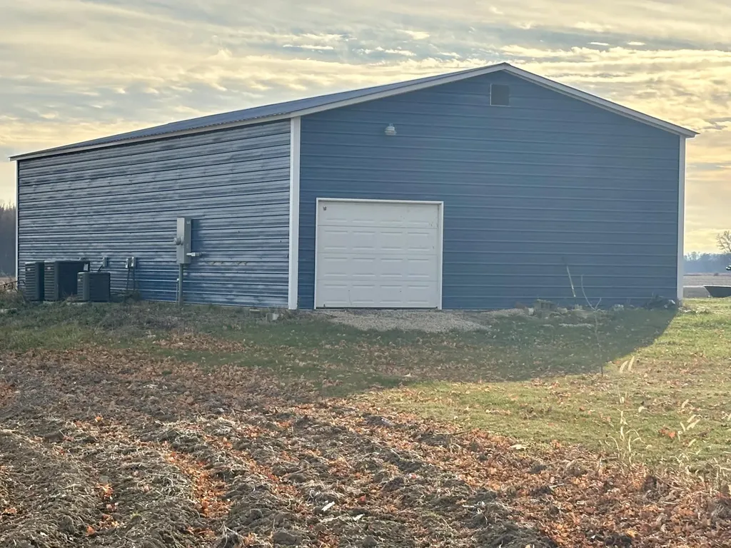 1518 E Tupper Lake Road Sebewa Township MI 48849