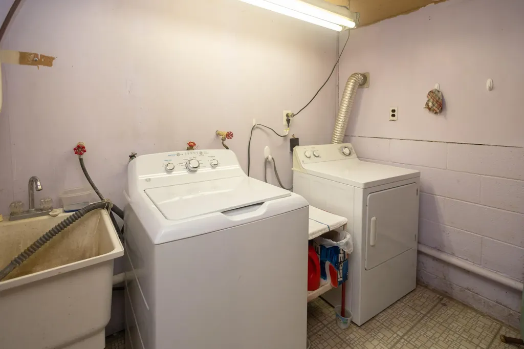 11102 S 34th Street Brady Township MI 49097