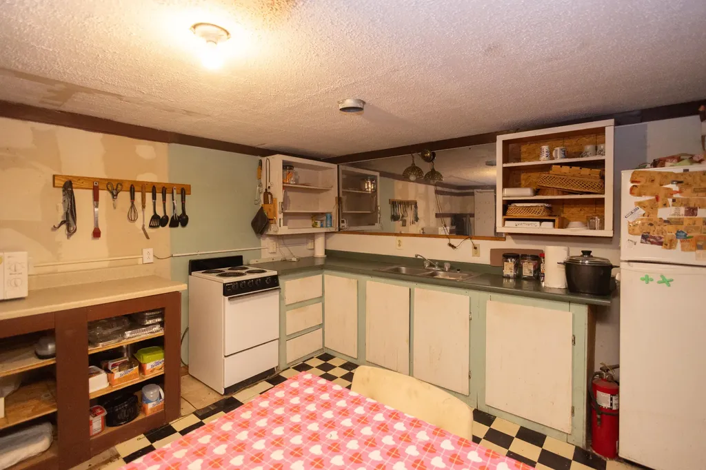 11102 S 34th Street Brady Township MI 49097