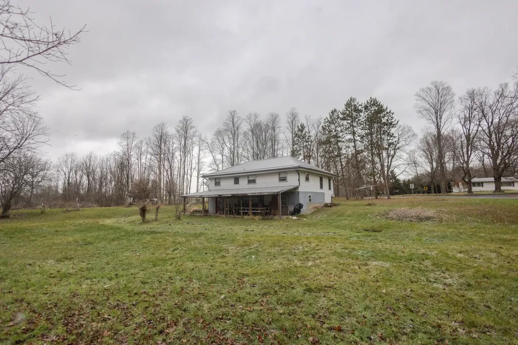 11102 S 34th Street Brady Township MI 49097