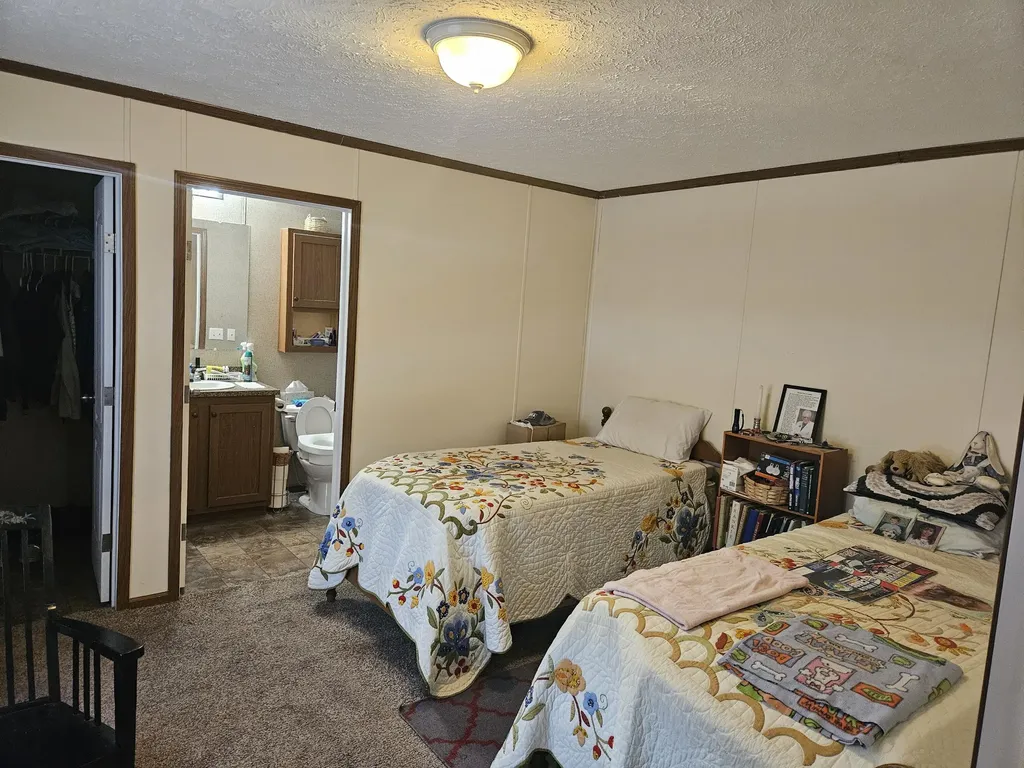 12857 Michael Drive Wayland City MI 49348