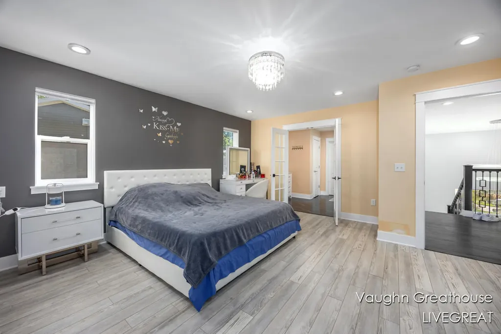 2905 Woodside Avenue SE Grand Rapids City MI 49508