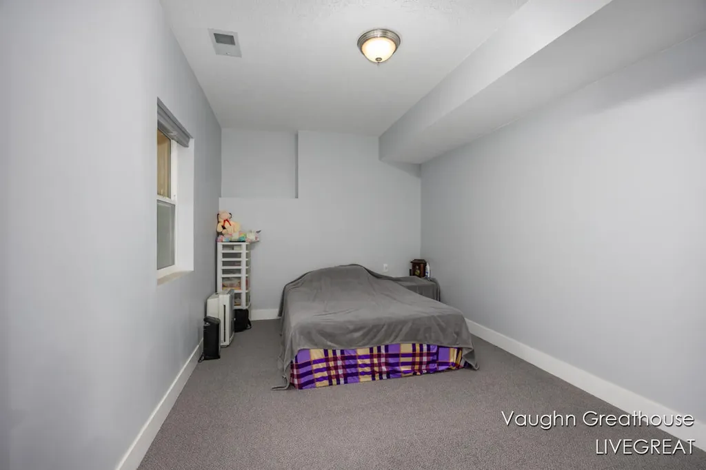2905 Woodside Avenue SE Grand Rapids City MI 49508