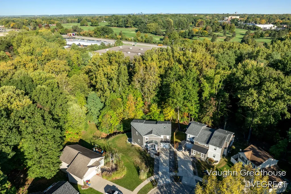 2905 Woodside Avenue SE Grand Rapids City MI 49508