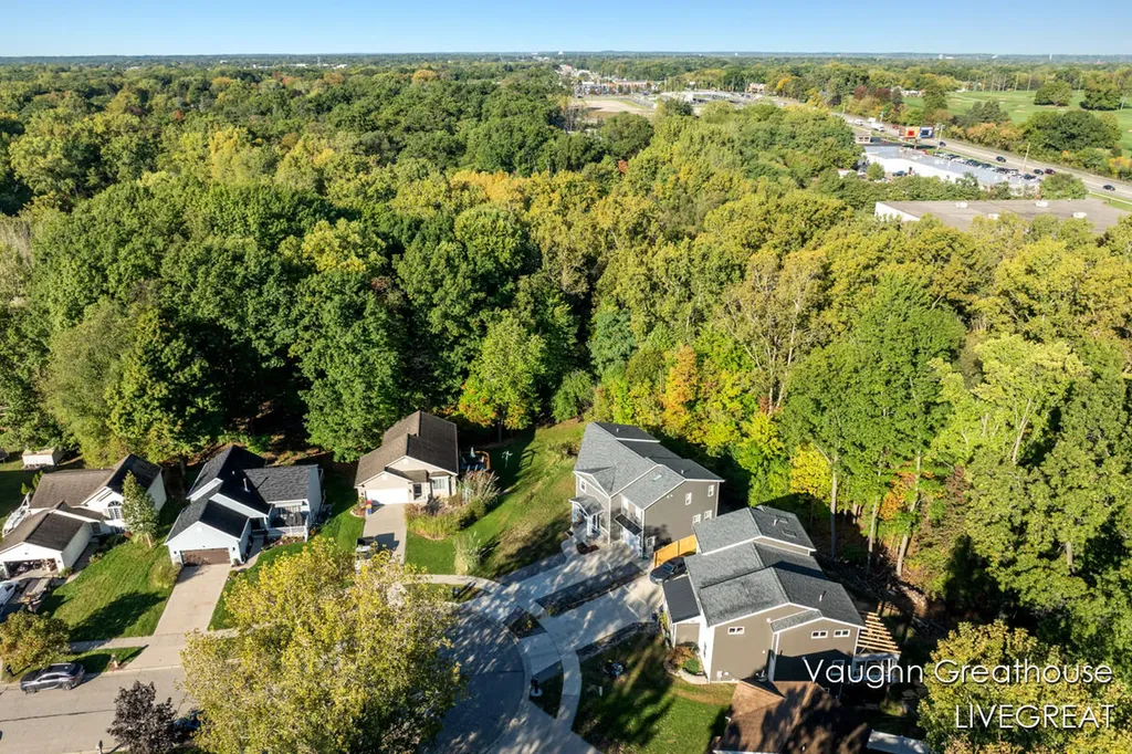 2905 Woodside Avenue SE Grand Rapids City MI 49508