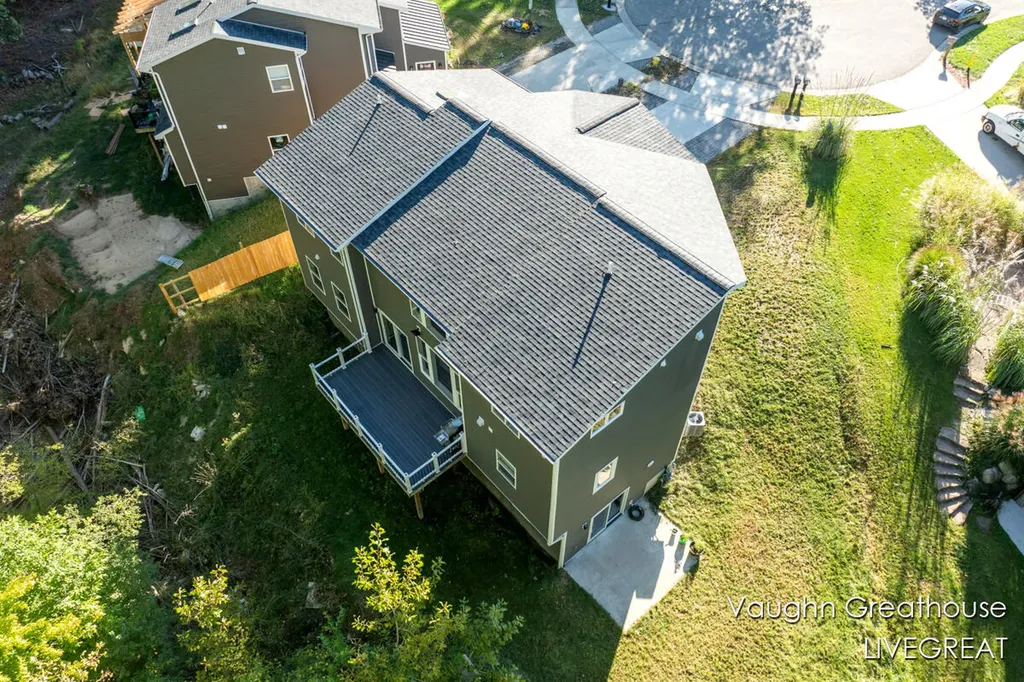 2905 Woodside Avenue SE Grand Rapids City MI 49508