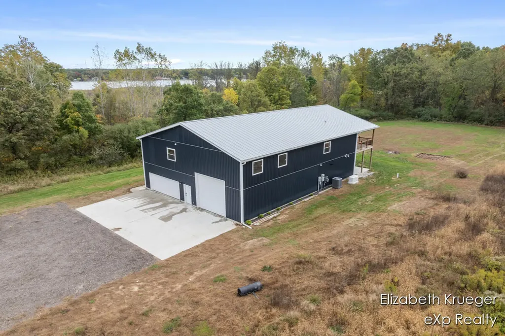 8586 66th Street SE Caledonia Township MI 49302