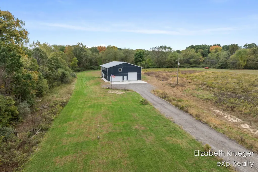 8586 66th Street SE Caledonia Township MI 49302
